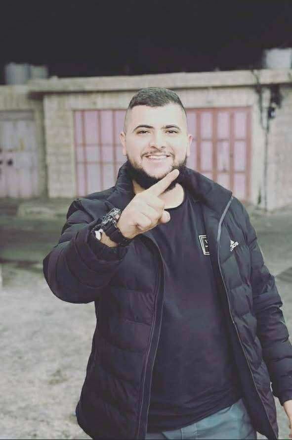 صورة مرفقة